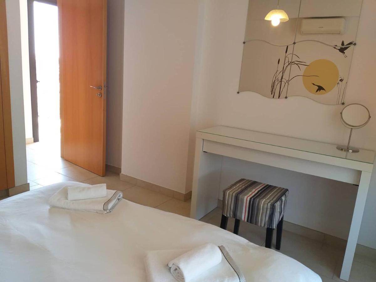 Horizon Luxury Apartment 4 Larnaca Ngoại thất bức ảnh
