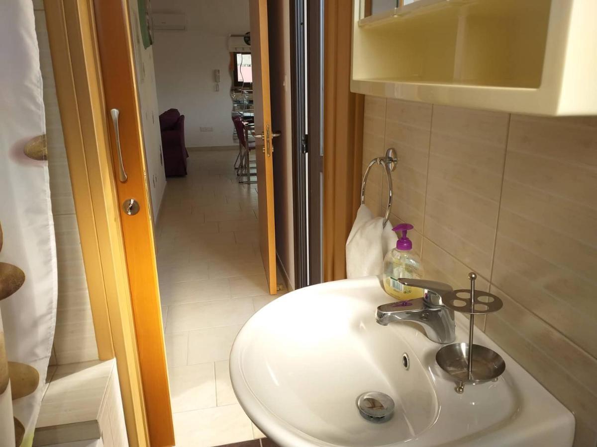 Horizon Luxury Apartment 4 Larnaca Ngoại thất bức ảnh